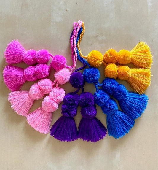 Pom Pom Tassel 5 Scoop